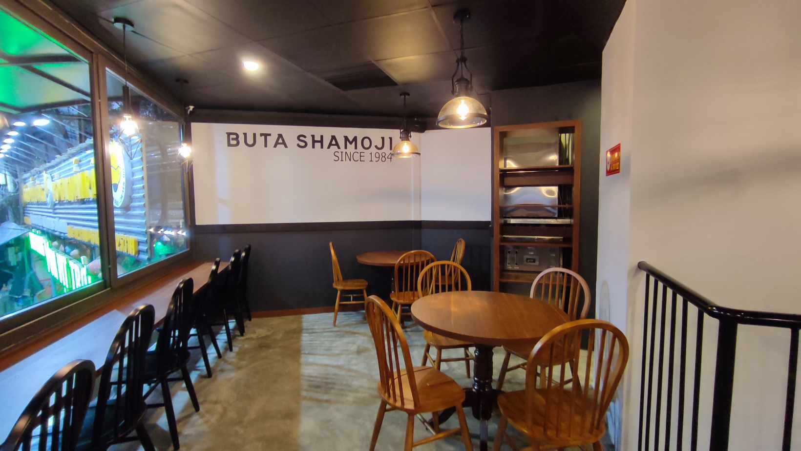 BUTASHAMOJI-RAMEN